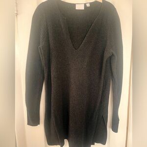 Anthropologie Sweater in grey